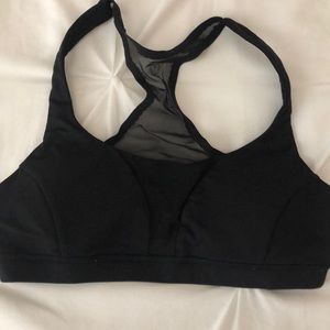 Lululemon medium sports bra mesh